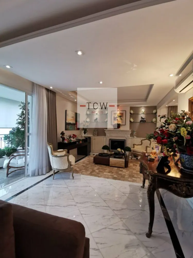 Apartamento, 3 quartos, 198 m² - Foto 2