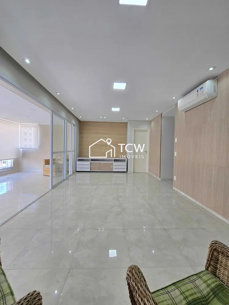 Apartamento, 3 quartos, 136 m² - Foto 1