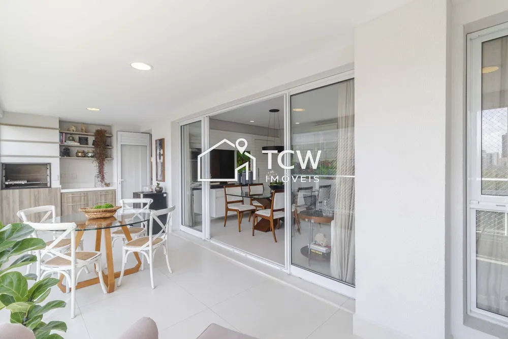 Apartamento, 3 quartos, 134 m² - Foto 1