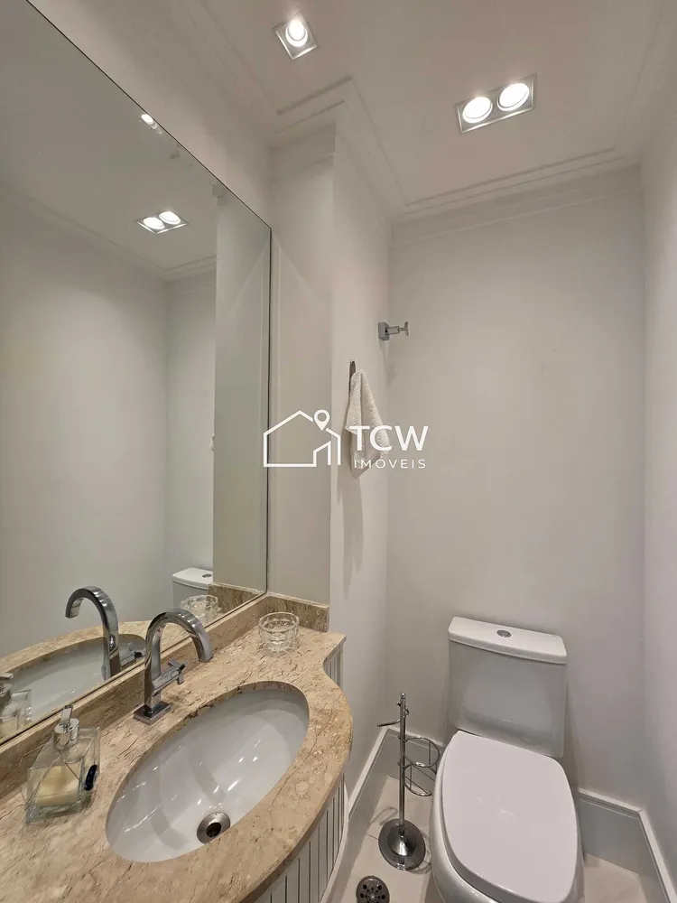Apartamento, 3 quartos, 245 m² - Foto 1
