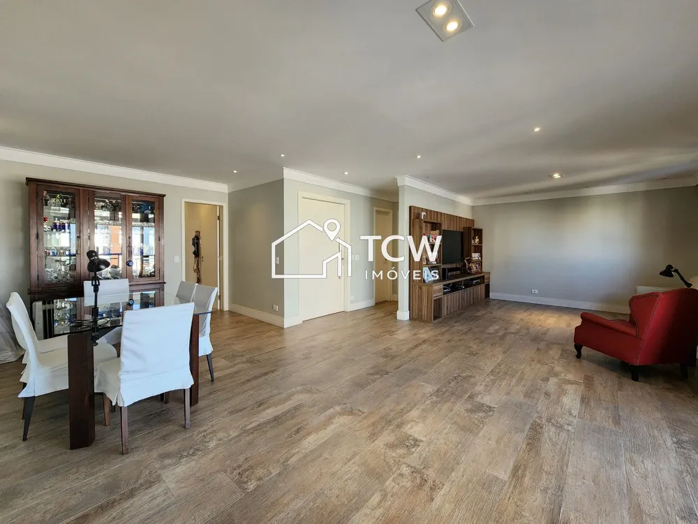 Apartamento, 3 quartos, 165 m² - Foto 1