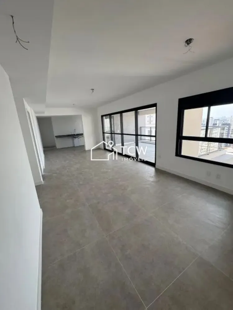 Apartamento, 3 quartos, 141 m² - Foto 2