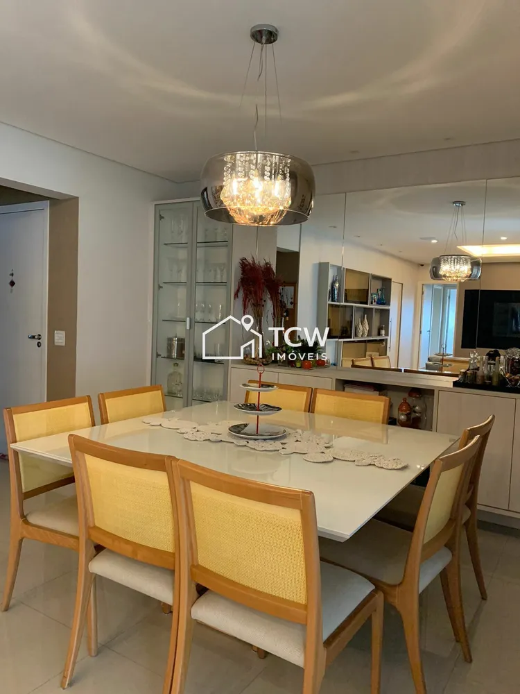 Apartamento, 3 quartos, 145 m² - Foto 1