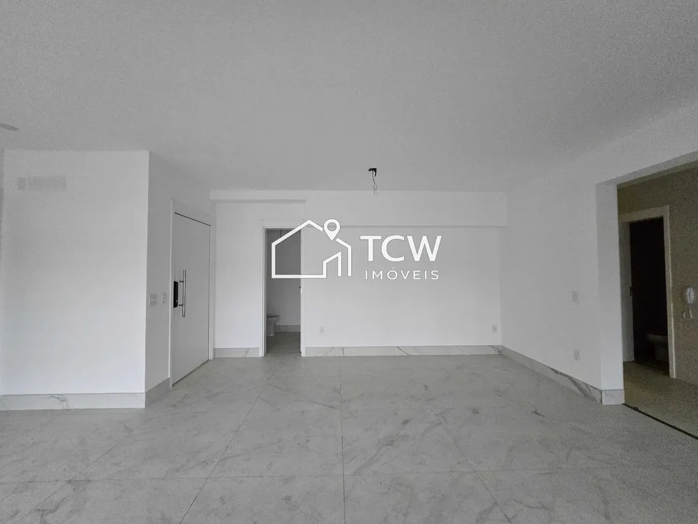 Apartamento, 3 quartos, 156 m² - Foto 1
