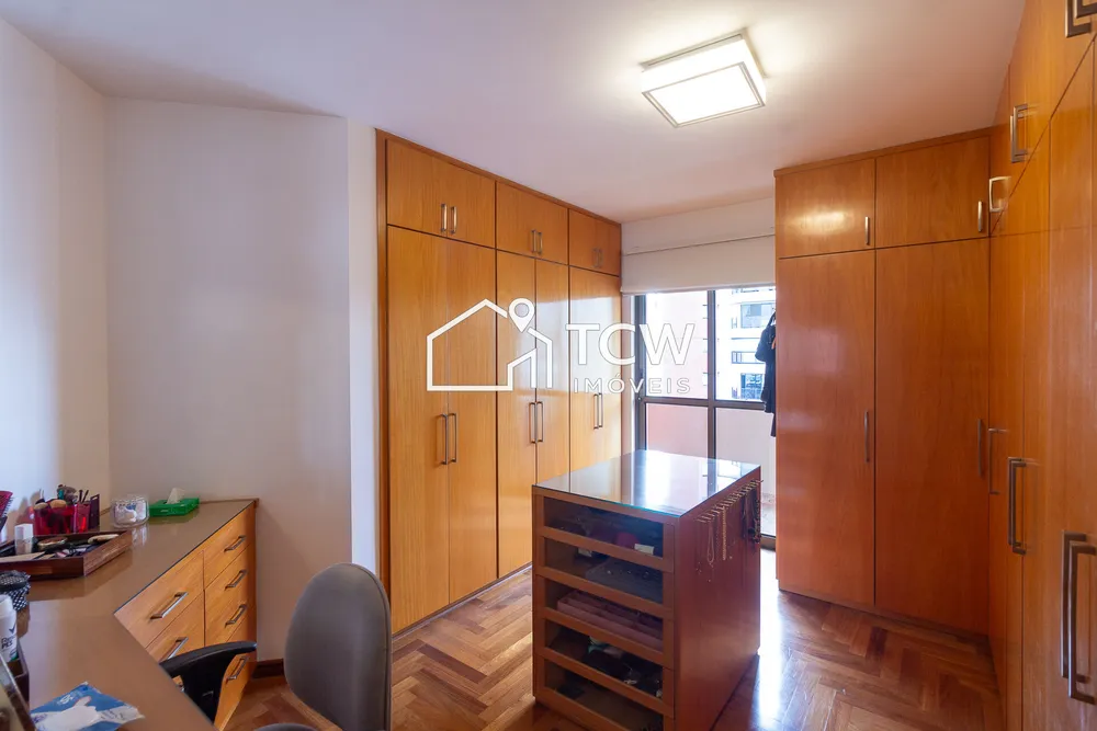 Apartamento, 5 quartos, 272 m² - Foto 1