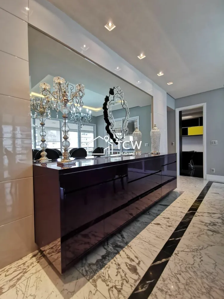 Apartamento, 4 quartos, 215 m² - Foto 6