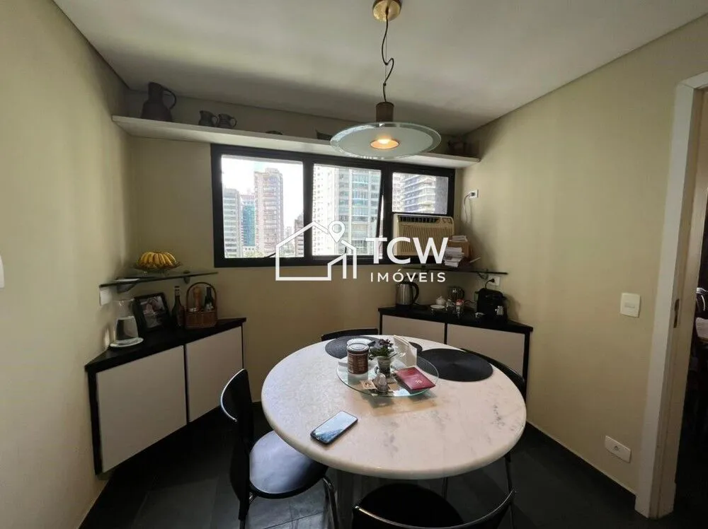 Apartamento, 4 quartos, 220 m² - Foto 10