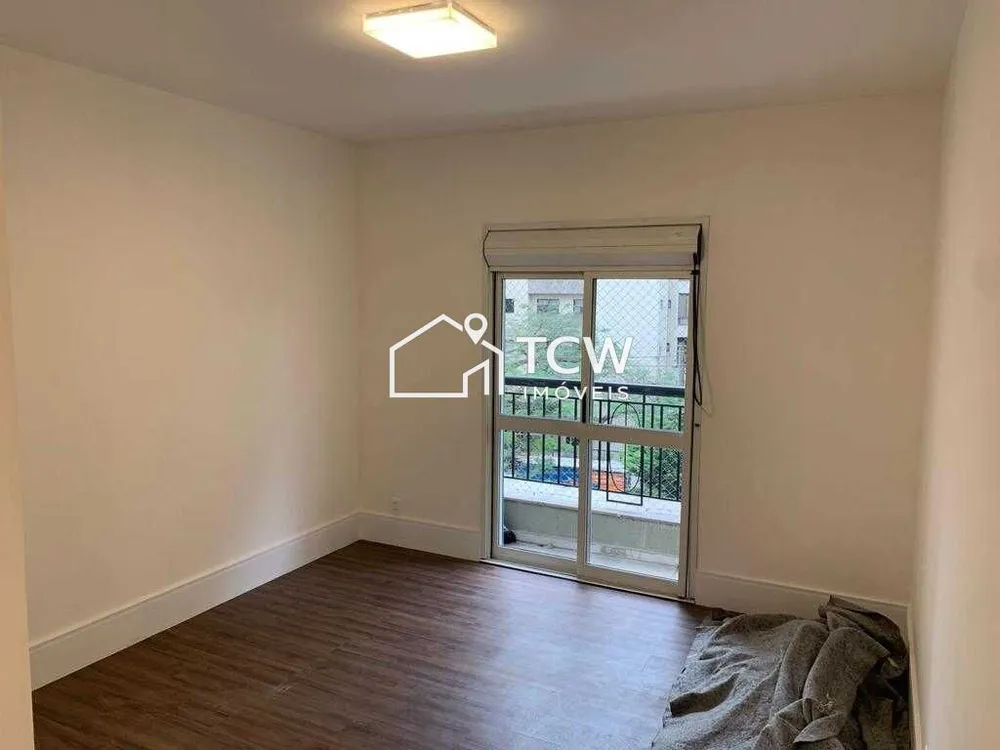 Apartamento, 3 quartos, 223 m² - Foto 1
