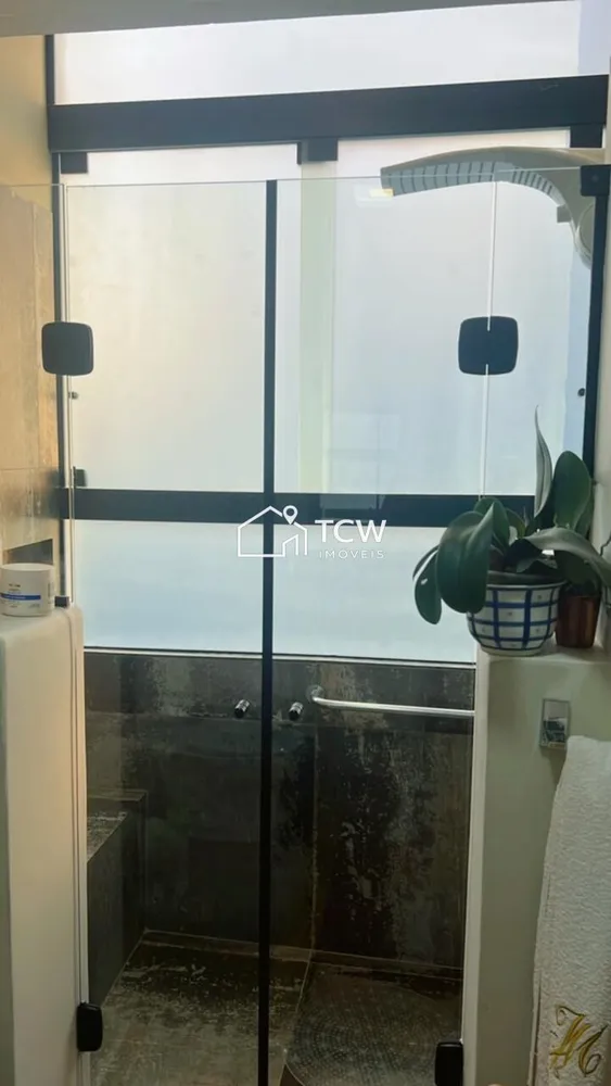 Apartamento, 3 quartos, 170 m² - Foto 1