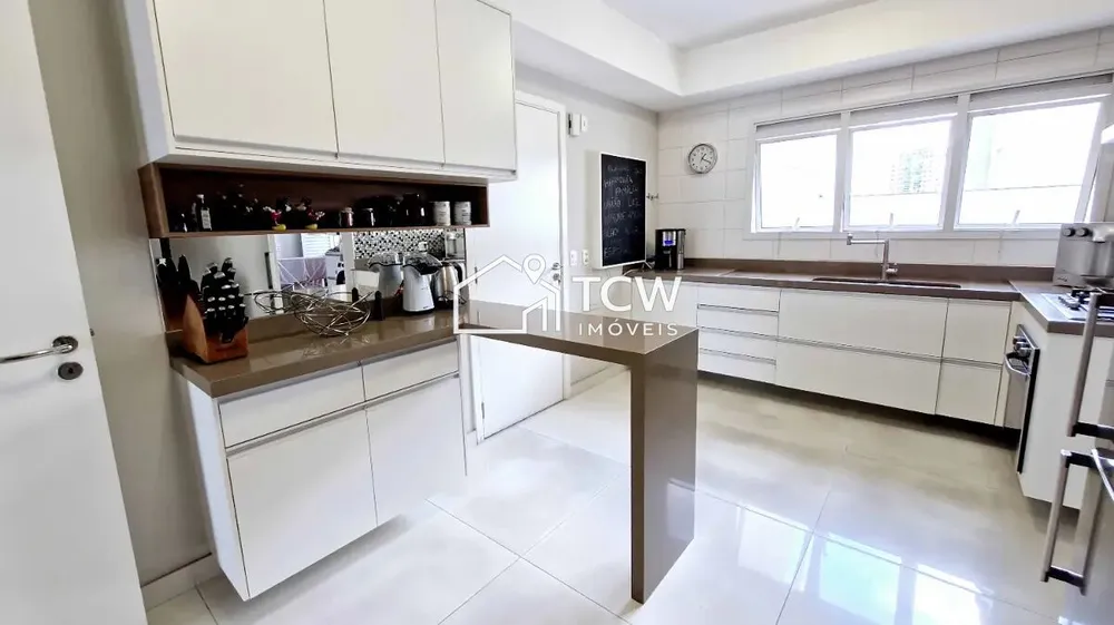 Apartamento, 3 quartos, 258 m² - Foto 6