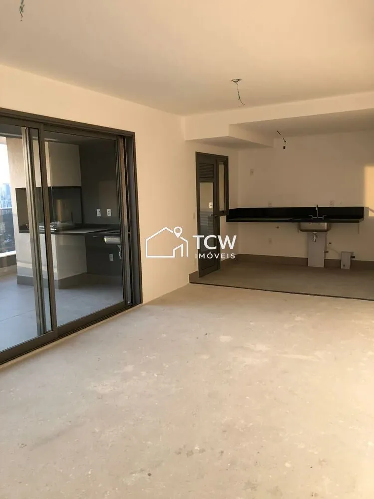 Apartamento, 3 quartos, 131 m² - Foto 2