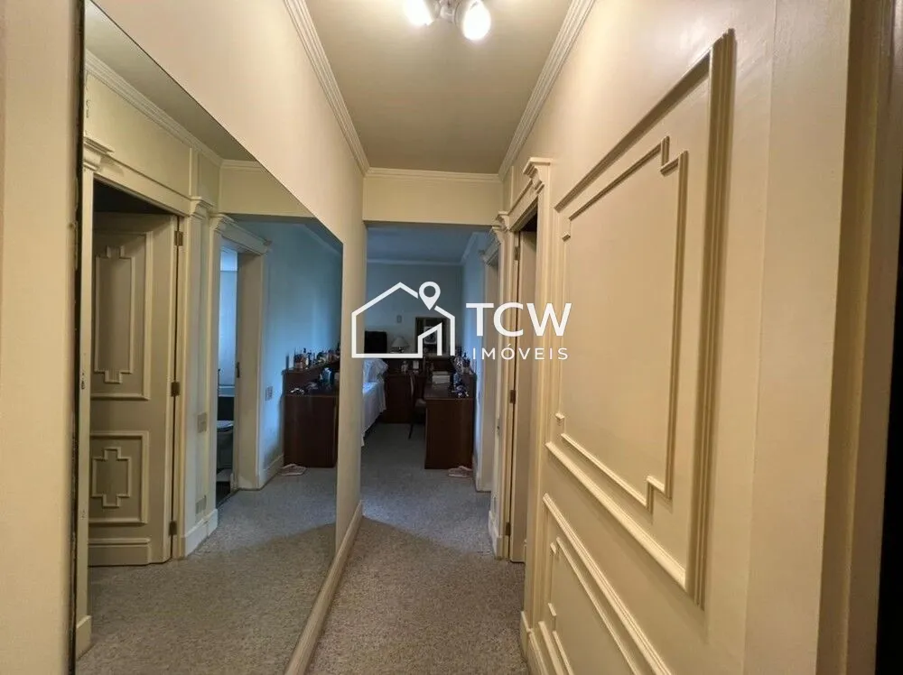 Apartamento, 4 quartos, 220 m² - Foto 1