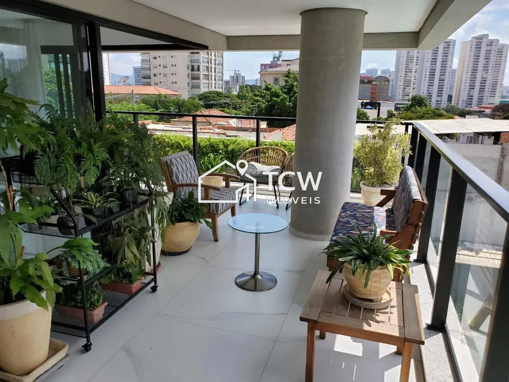 Apartamento, 3 quartos, 135 m² - Foto 1