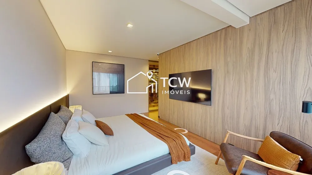 Apartamento, 3 quartos, 251 m² - Foto 1