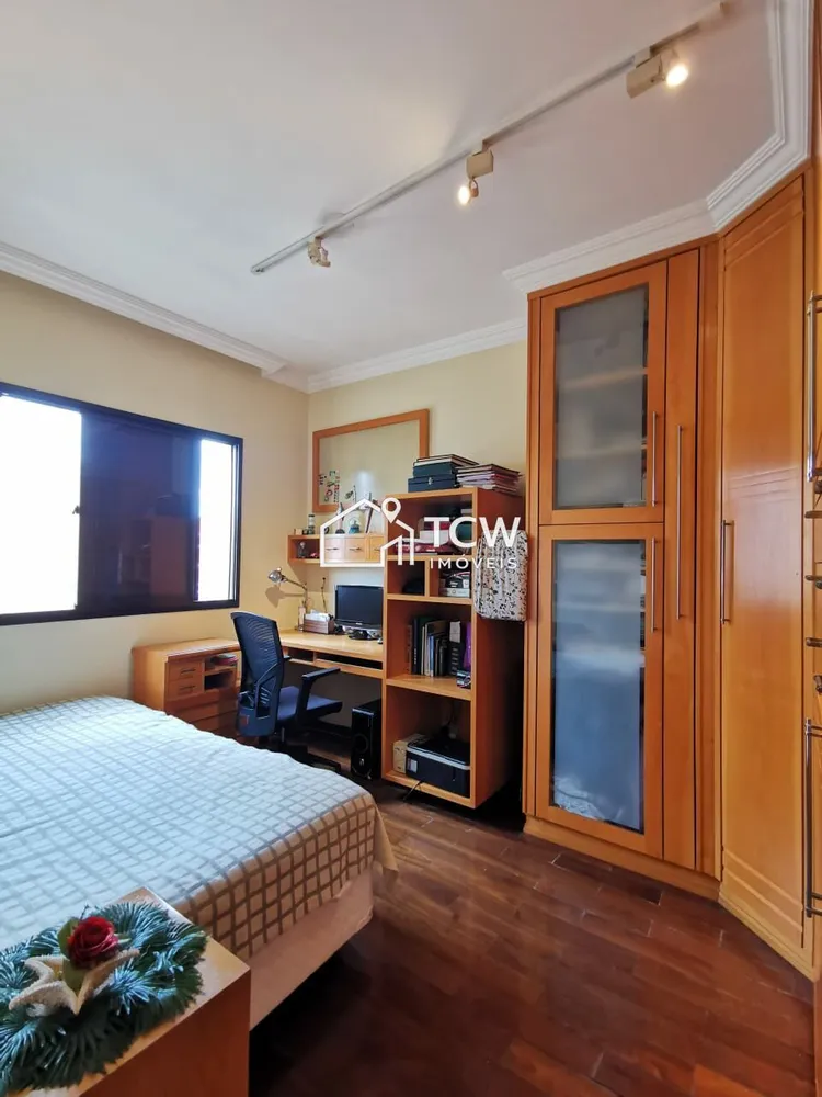 Apartamento, 3 quartos, 185 m² - Foto 4