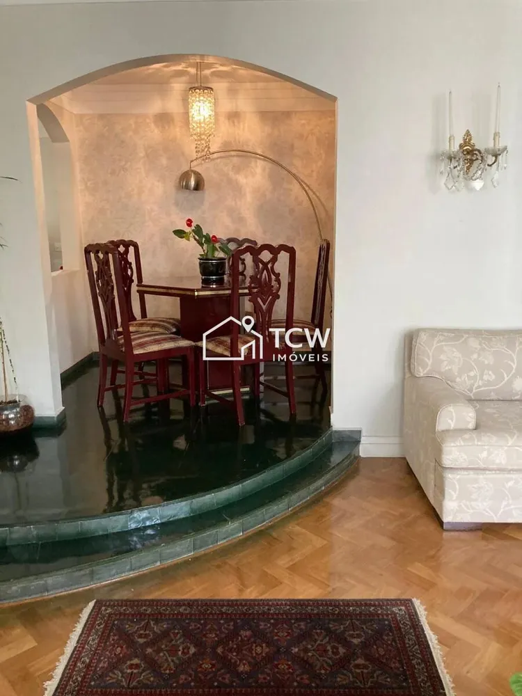 Apartamento, 4 quartos, 275 m² - Foto 1