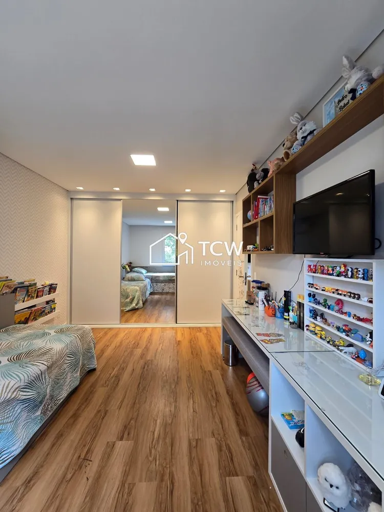 Apartamento, 3 quartos, 178 m² - Foto 1