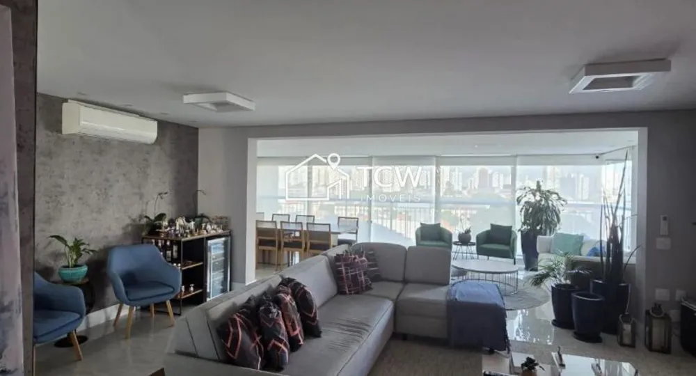Apartamento, 3 quartos, 180 m² - Foto 1