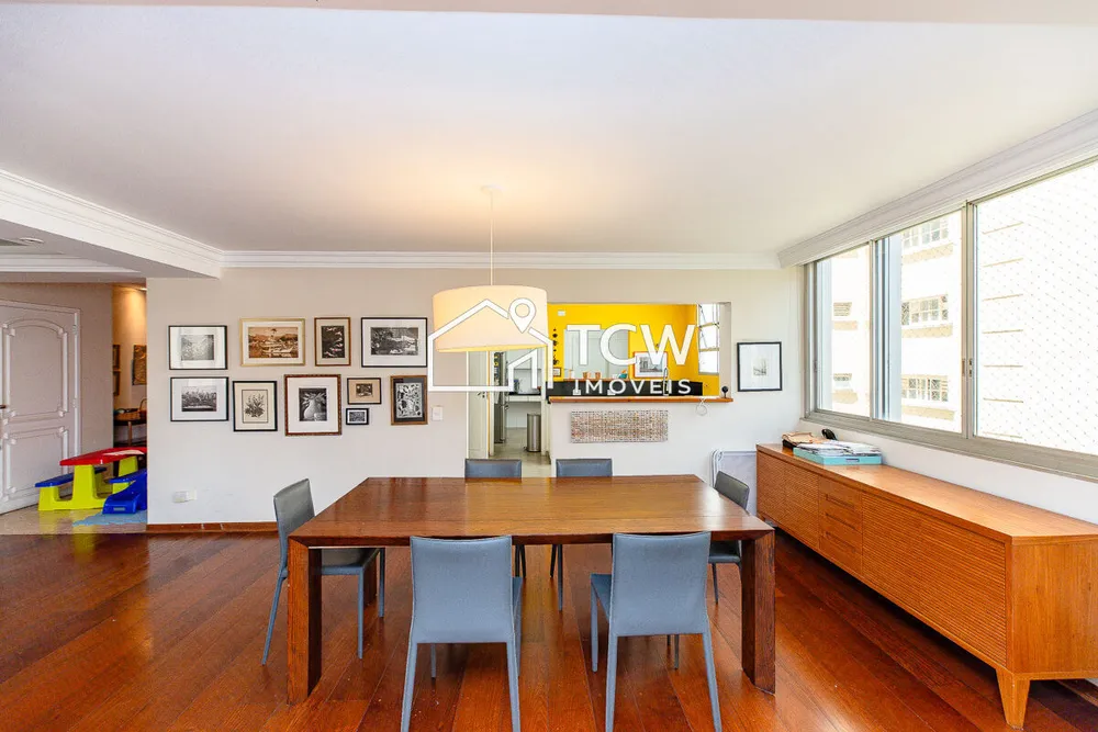 Apartamento, 3 quartos, 330 m² - Foto 1