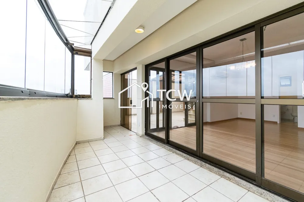 Cobertura, 3 quartos, 277 m² - Foto 1