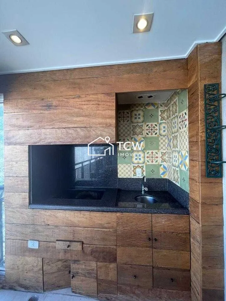 Apartamento, 3 quartos, 146 m² - Foto 1