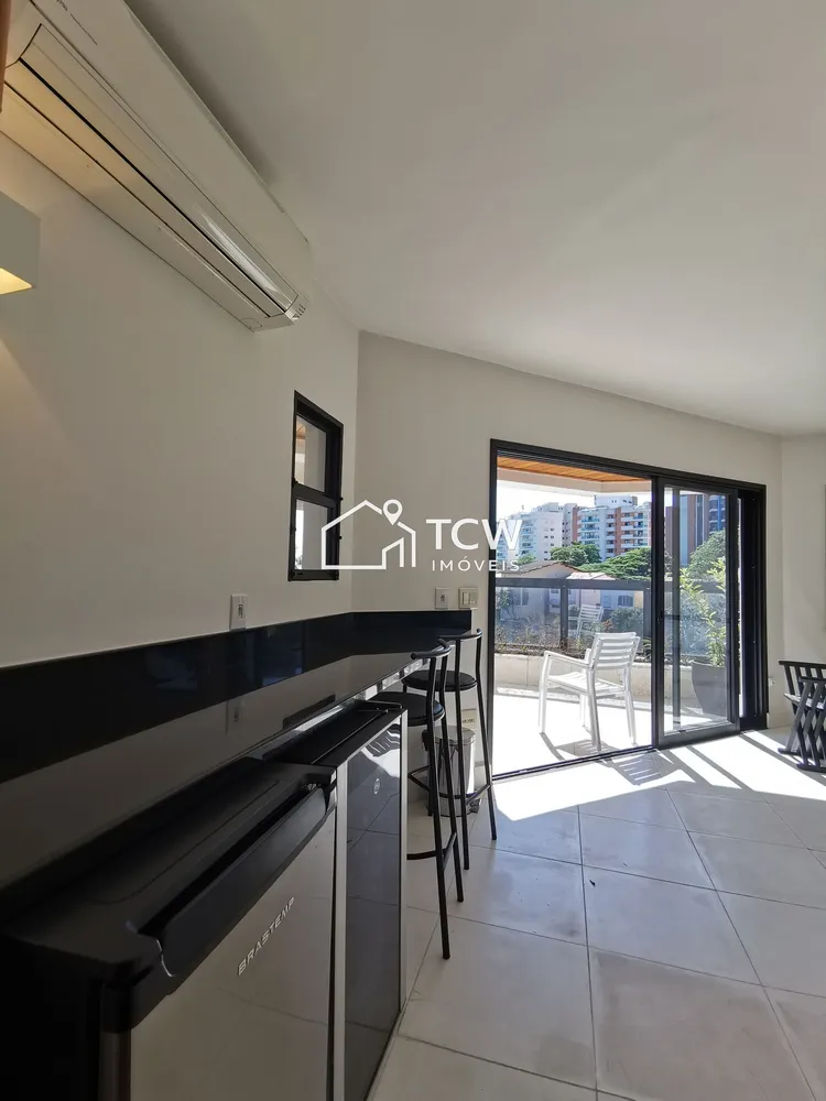 Cobertura, 3 quartos, 230 m² - Foto 3