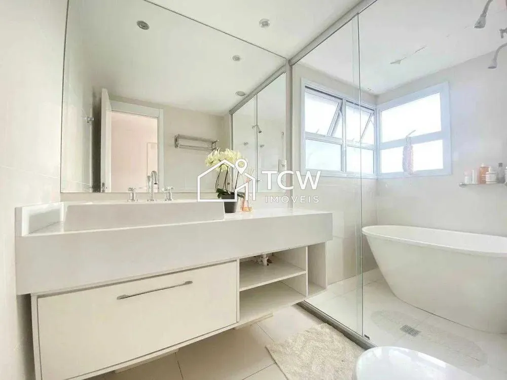 Apartamento, 4 quartos, 213 m² - Foto 9