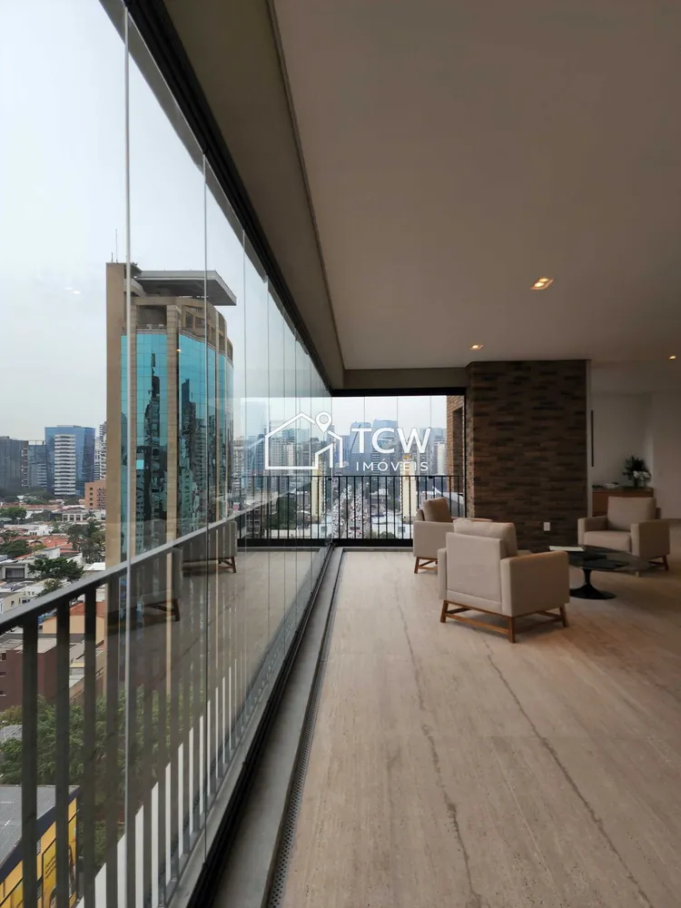 Apartamento, 3 quartos, 303 m² - Foto 2