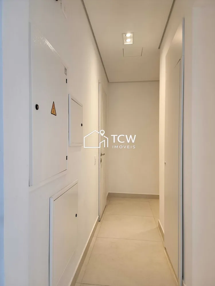 Apartamento, 3 quartos, 303 m² - Foto 1
