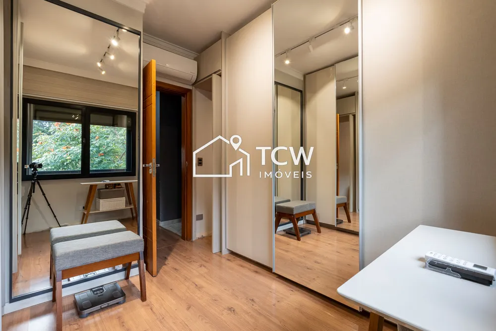 Sobrado, 3 quartos, 381 m² - Foto 2