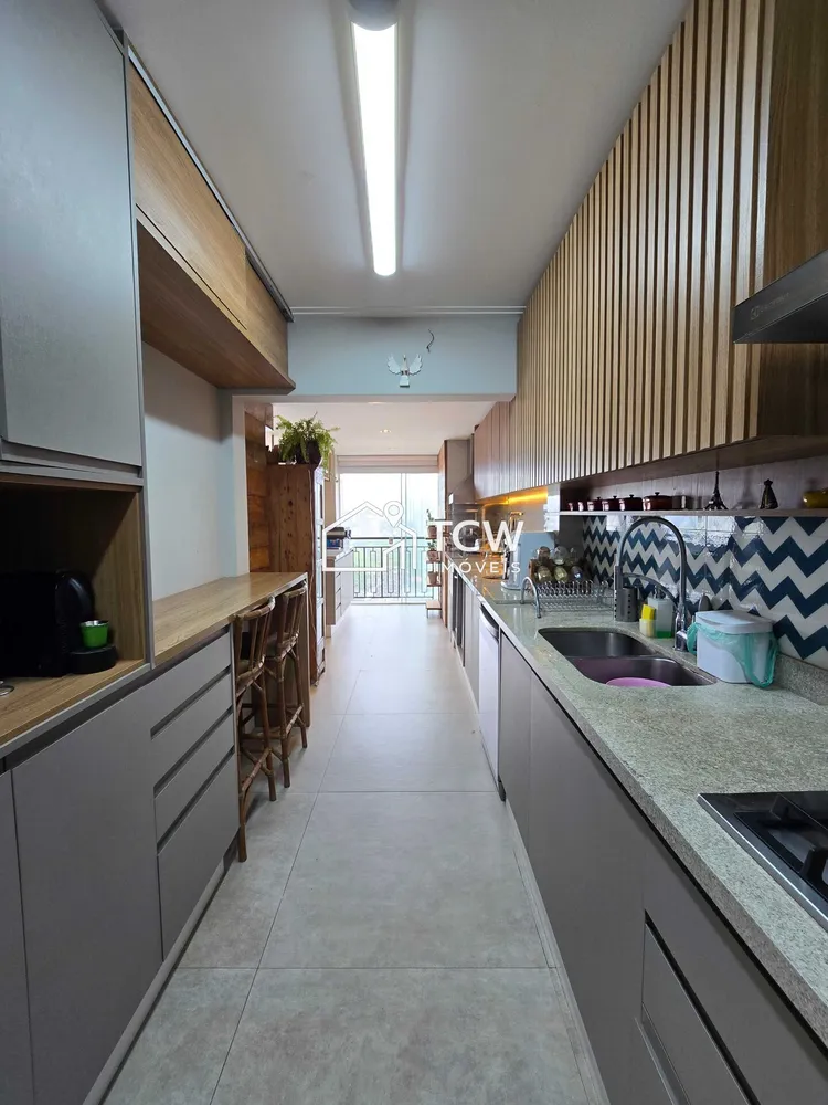Apartamento, 3 quartos, 140 m² - Foto 4