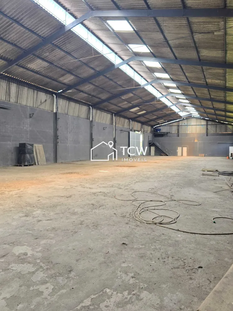 Depósito-Galpão, 2200 m² - Foto 2