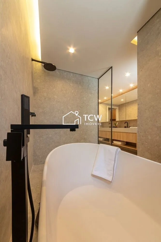Apartamento, 3 quartos, 148 m² - Foto 1