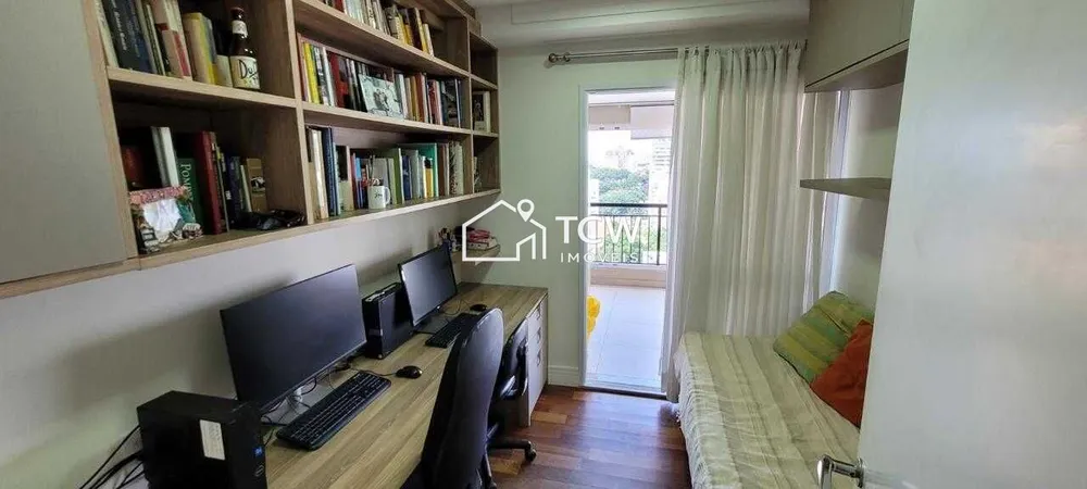 Apartamento, 3 quartos, 150 m² - Foto 2