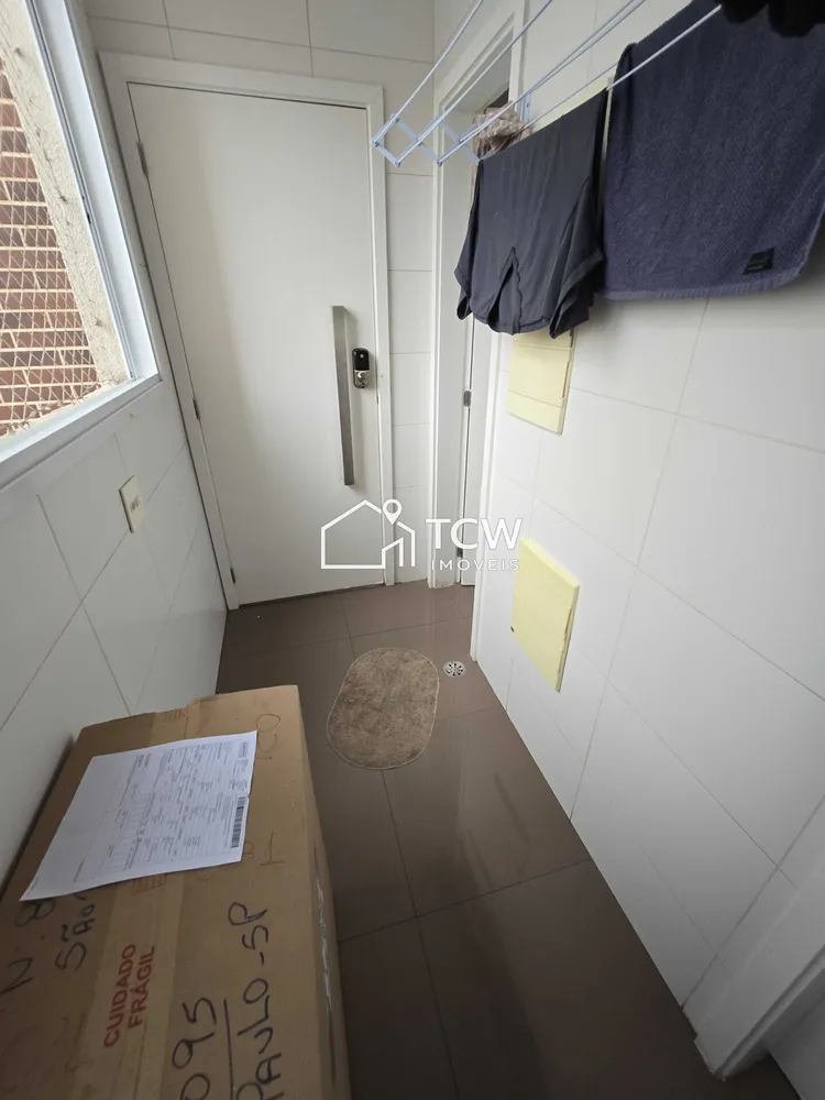 Apartamento, 3 quartos, 236 m² - Foto 12