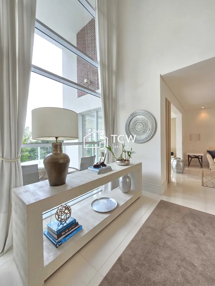 Apartamento, 3 quartos, 236 m² - Foto 3