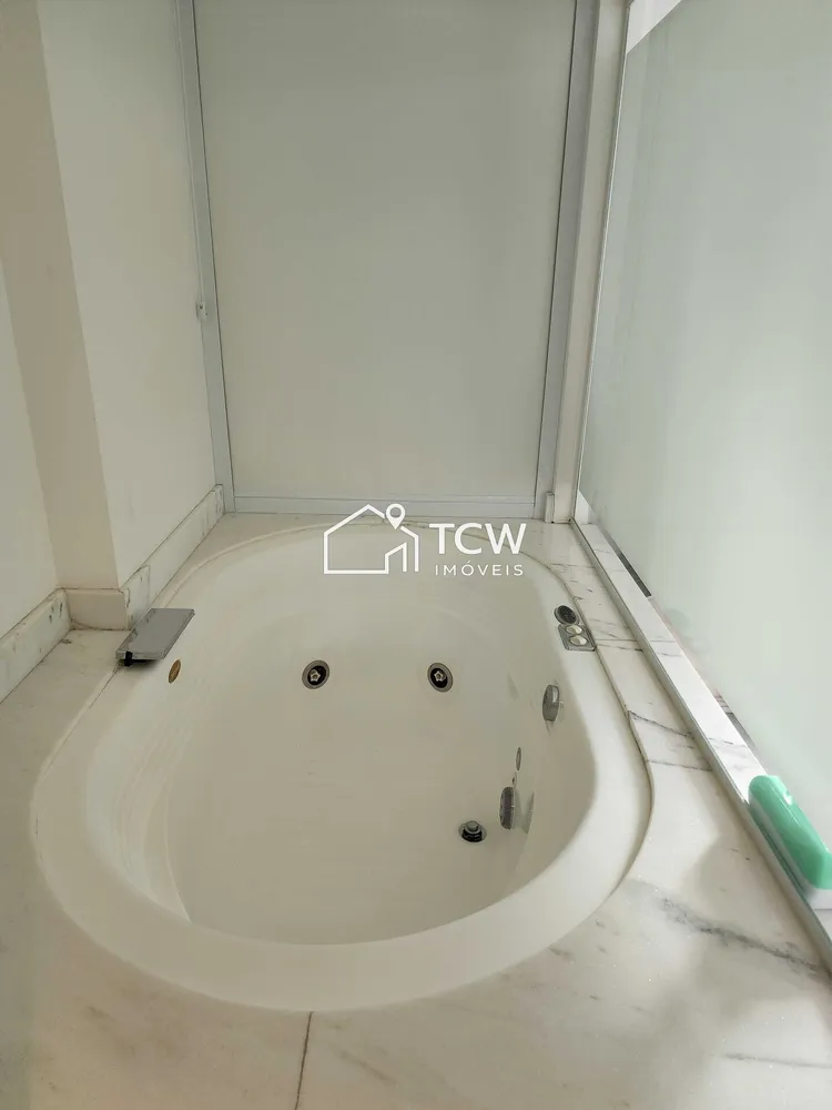 Apartamento, 3 quartos, 224 m² - Foto 8