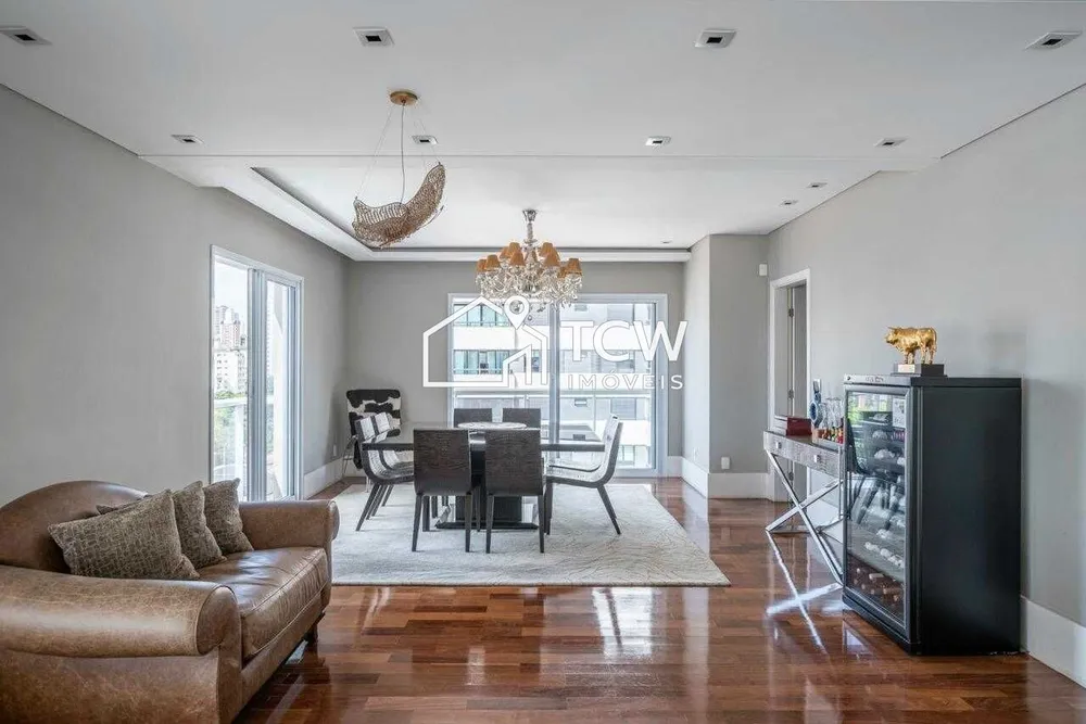 Apartamento, 3 quartos, 364 m² - Foto 1