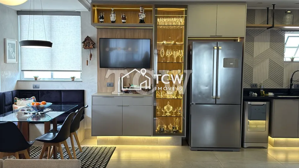 Apartamento, 3 quartos, 237 m² - Foto 2