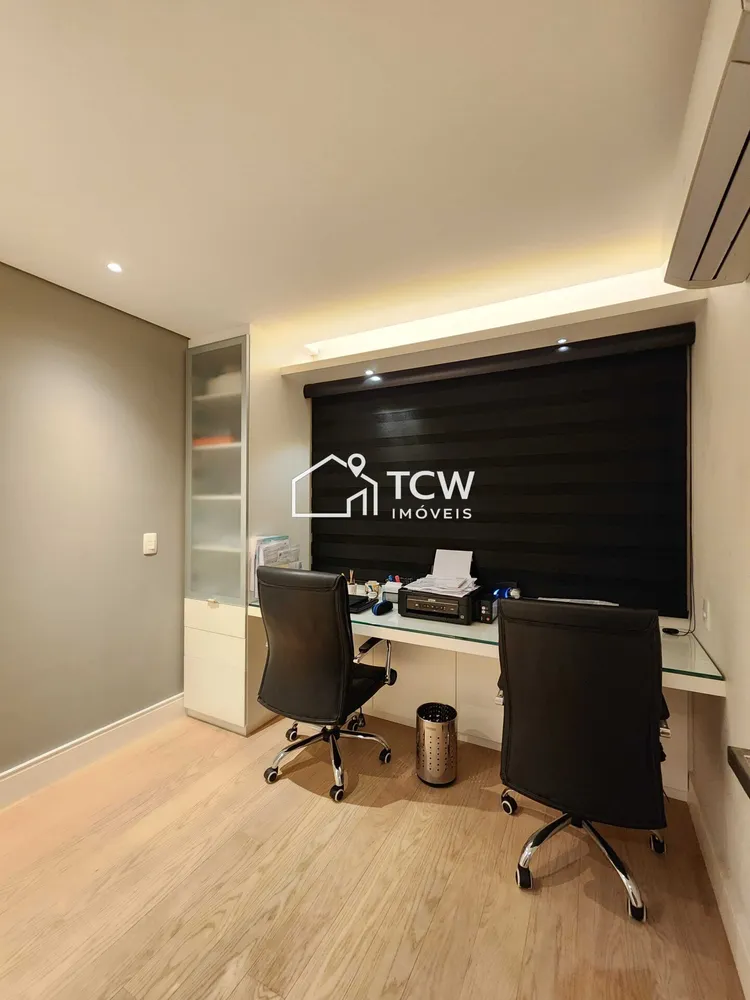 Apartamento, 3 quartos, 162 m² - Foto 1