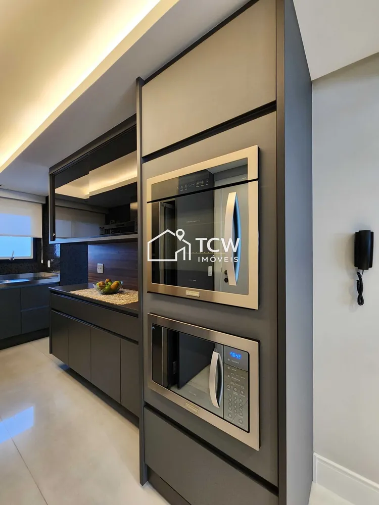 Apartamento, 3 quartos, 162 m² - Foto 2