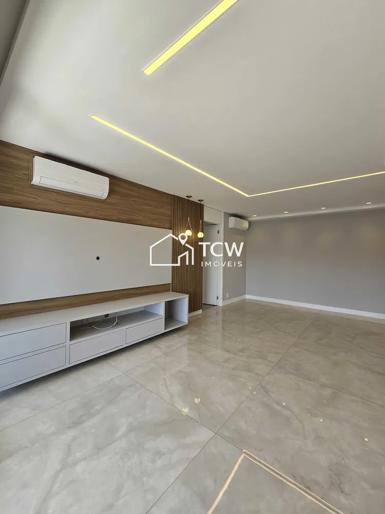 Apartamento, 3 quartos, 150 m² - Foto 1