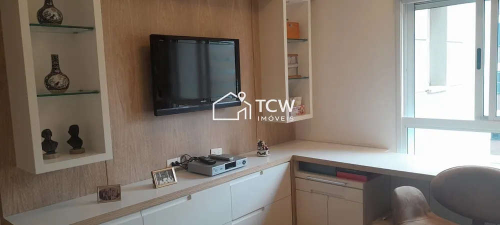Apartamento, 3 quartos, 163 m² - Foto 2