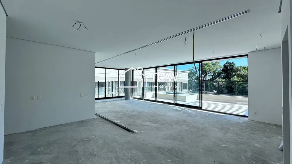 Cobertura, 3 quartos, 245 m² - Foto 4