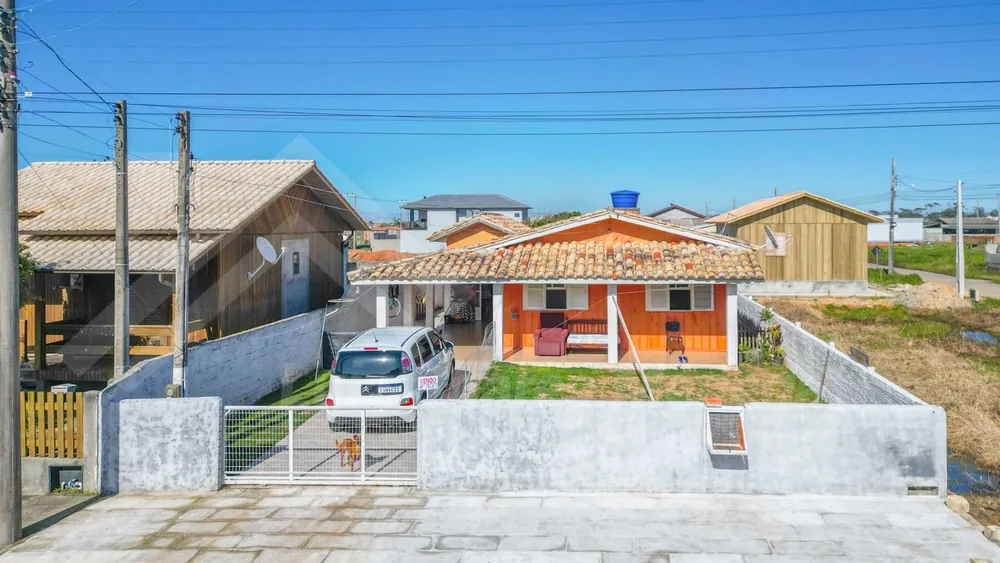 Casa, 4 quartos, 108 m² - Foto 1