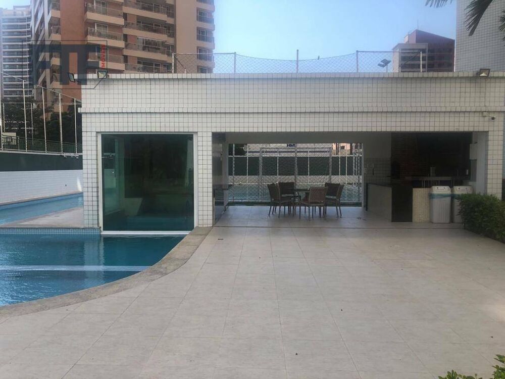 Apartamento à venda com 3 quartos, 127m² - Foto 2