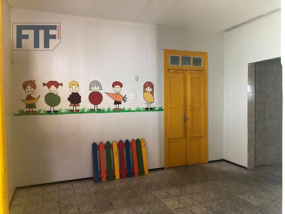 Casa, 10 quartos, 363 m² - Foto 8