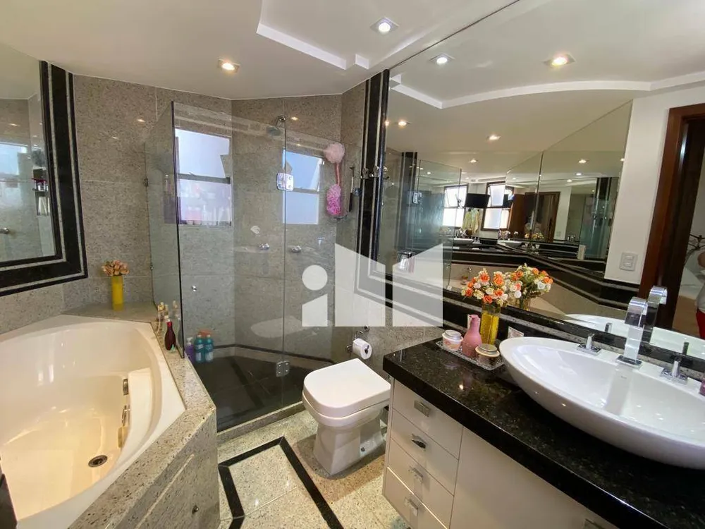 Apartamento, 4 quartos, 245 m² - Foto 11