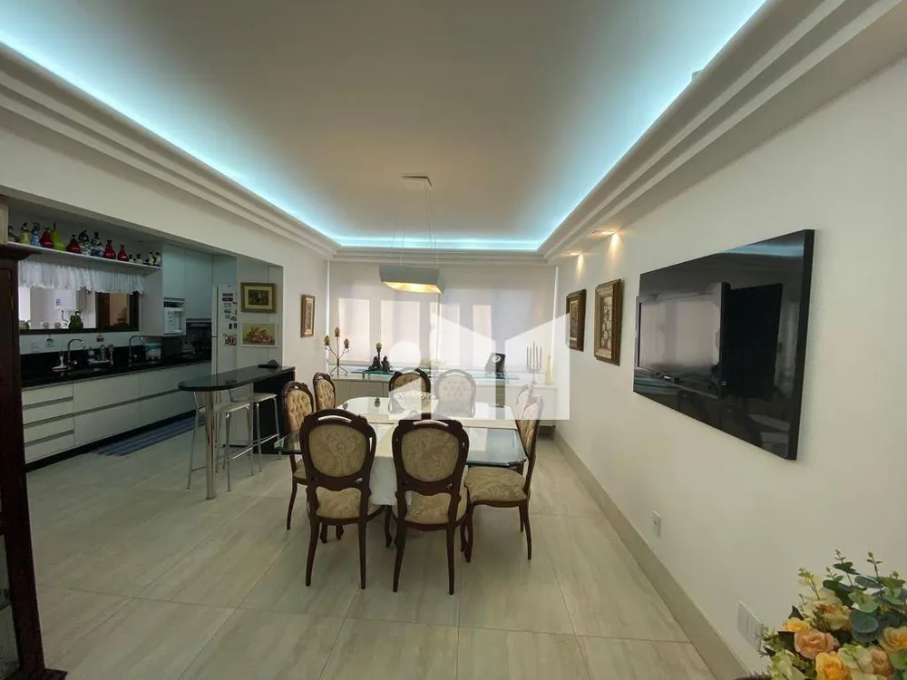 Apartamento, 4 quartos, 245 m² - Foto 5