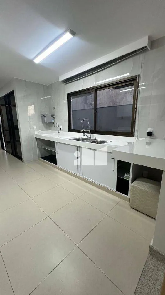 Casa, 4 quartos, 300 m² - Foto 4